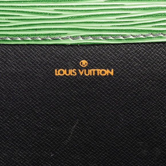 LOUIS VUITTON Green Epi Leather Clutch Bag M54455 Senator Case - Picture 8 of 12